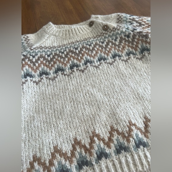 H&M Cozy Knit Sweater with Pattern 6 Months - Picture 2 of 5